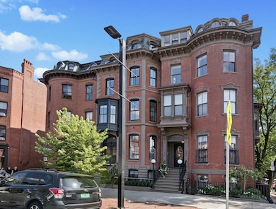 590 Tremont St unit 1, Boston, MA 02118 - photo 2