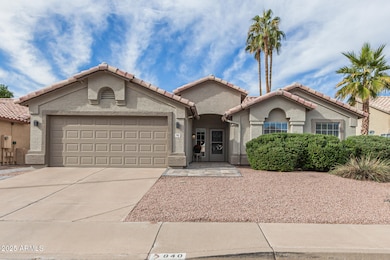 840 S Pineview Dr, Chandler, AZ 85226 - photo 2