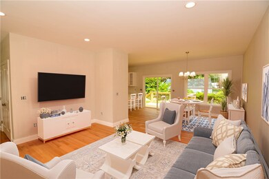 2 Tomahawk Ct, Warwick, RI 02886 - photo 7