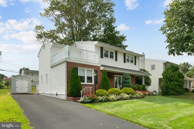 404 Eldon Dr, Broomall, PA 19008 - photo 2