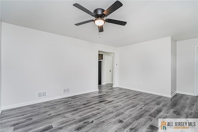 1036 Apache St unit B, North Brunswick, NJ 08902 - photo 4