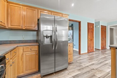 18018 Lochner Rd, Spencerville, IN 46788 - photo 7