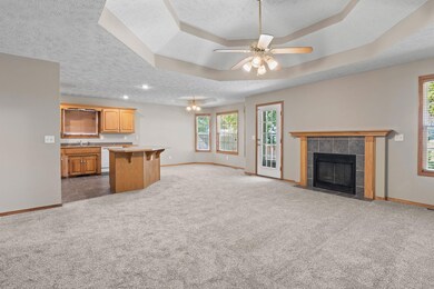 5-web-or-mls-209 N Carlisle Dr, Nixa, MO