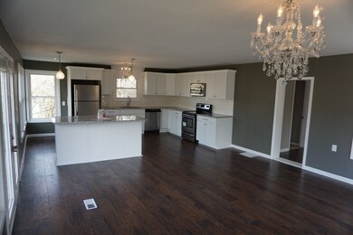 Talk about a magnificent kitchen!  Granite counter