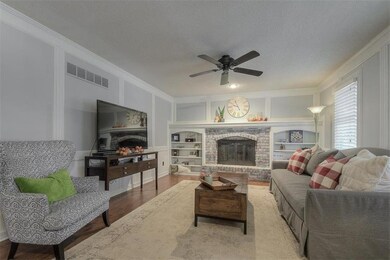 6833 Alden St, Shawnee, KS 66216 - photo 3