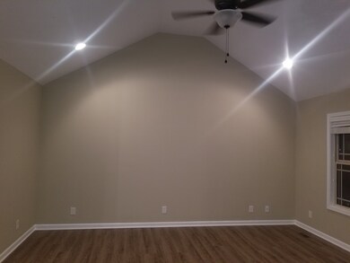 60 Al White Dr, Manchester, TN 37355 - photo 5