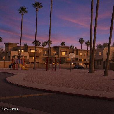 423 E Southgate_tw