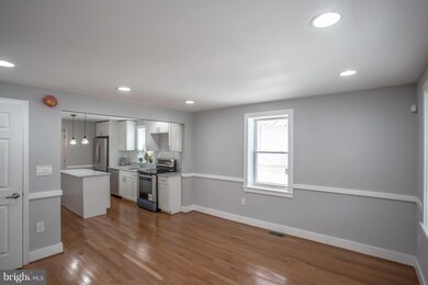 915 Mentor Ave, Capitol Heights, MD 20743 - photo 3