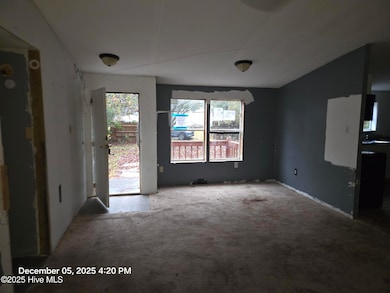 170 McCausley Rd unit 10, Hubert, NC 28539 - photo 3