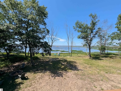 2740 E Booth Rd, Au Gres, MI 48703 - photo 5