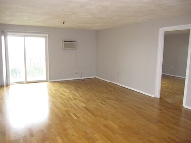 Sagamore Place Condominiums unit 1012, Quincy, MA 02171 - photo 7