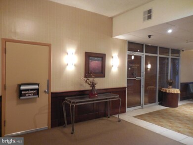 Radnor House unit 1021, Bryn Mawr, PA 19010 - photo 7