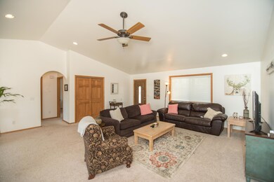 960 E 9th St, Craig, CO 81625 - photo 7