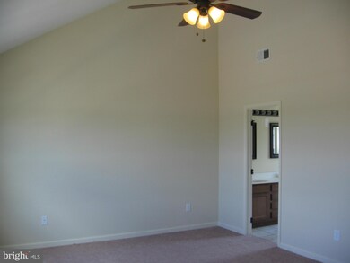 35 Baltic Ct, Inwood, WV 25428 - photo 4