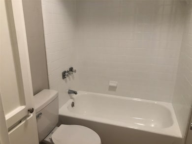 318 S Poplar St unit 2, Tomball, TX 77375 - photo 5