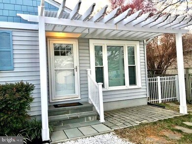 14269 Calvert St, Solomons, MD 20688 - photo 3