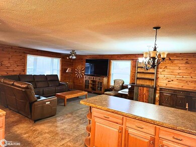 21450 490th St, Chariton, IA 50049 - photo 5