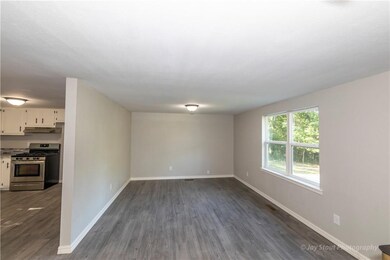 1834 S Harris Dr, Fayetteville, AR 72701 - photo 6