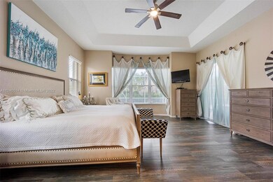 2764 W Orchard Cir, Davie, FL 33328 - photo 5