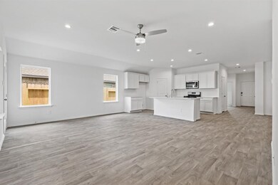 226 Bella Way, Magnolia, TX 77354 - photo 2