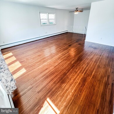 3767 Susan Ln, Brookhaven, PA 19015 - photo 4