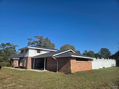 6001 W Hwy 4, Century, FL 32535 - photo 3