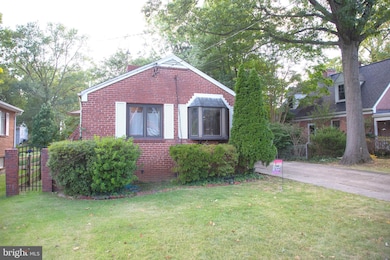 9406 Seminole St, Silver Spring, MD 20901 - photo 3