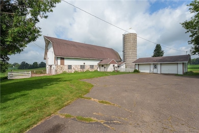 W15922 State Highway 8, Weyerhaeuser, WI 54895 - photo 5