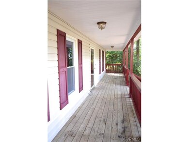 4825 Pawpans Ct, North Chesterfield, VA 23237 - photo 3