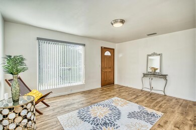 6833 Snow White Dr, Jacksonville, FL 32210 - photo 7