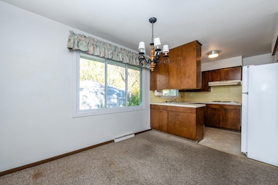 2781 N Trail Ln, Saint Joseph, MI 49085 - photo 7