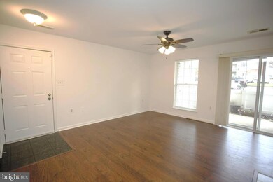 5217 Wagon Shed Cir, Owings Mills, MD 21117 - photo 4