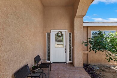 007_Front Porch