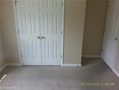 1st Bedroom.