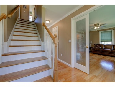 34 Chestnut Dr, Allenstown, NH 03275 - photo 4