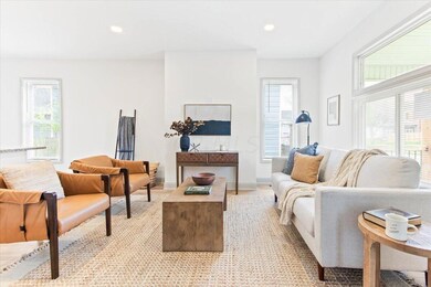 07-Living Room