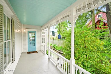 208 W Ann St, Milford, PA 18337 - photo 7