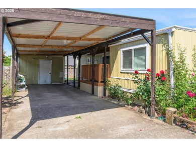 1120 W Fairview Dr unit 7, Springfield, OR 97477 - photo 5