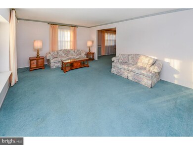 1225 Barnesdale Ct, West Deptford, NJ 08096 - photo 3
