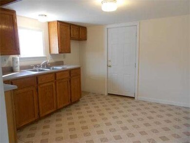 9 Pleasant St, Scituate, MA 02066 - photo 5