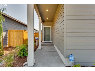 2753 U St, Springfield, OR 97477 - photo 3