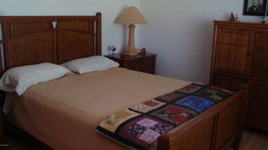 10225 W Ironwood Dr unit 6D, Sun City, AZ 85351 - photo 6