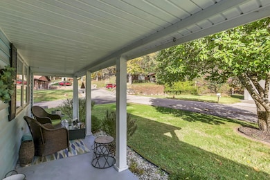 733 Walnut Dr, Logan, OH 43138 - photo 6