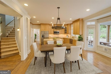 Dining Area - virtually staged