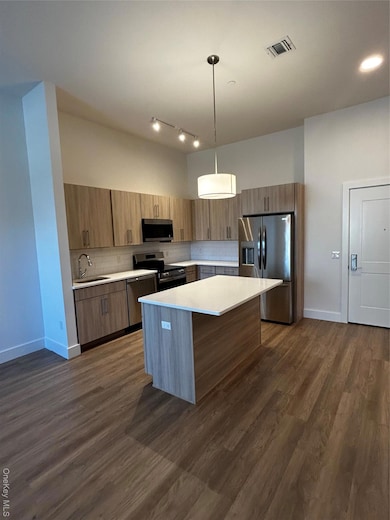 Greenview Estate House, Oakdale, NY 11769 - photo 2