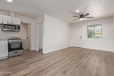 1027 E Dunlap Ave unit 2, Phoenix, AZ 85020 - photo 4