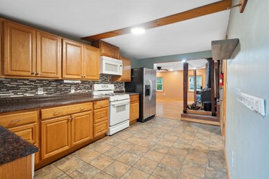 7 Washer Cove Rd, Amherst, NH 03031 - photo 6