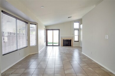 GREAT ROOM WITH VAULTED CEILINGS