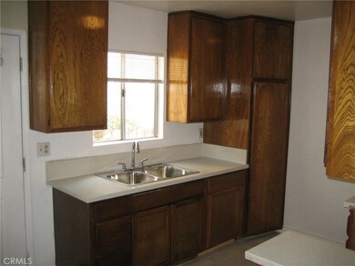 new sinks, new counter top