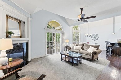 16904 S Bradley Dr, Olathe, KS 66062 - photo 3